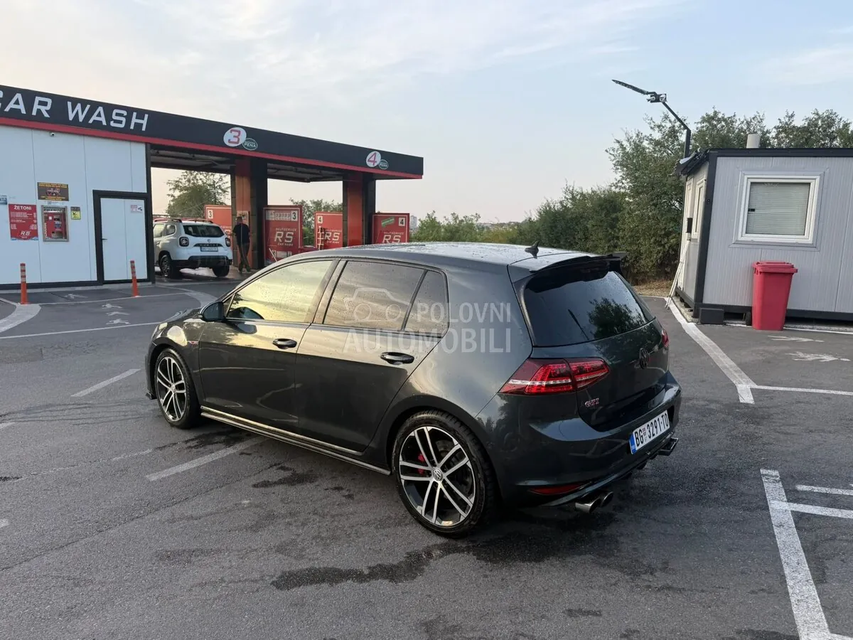 Volkswagen Golf 7