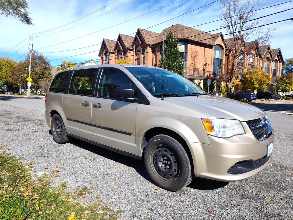 Dodge Grand Caravan 2013 photo 5