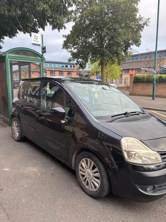 Renault Grand Modus 2010 photo 2