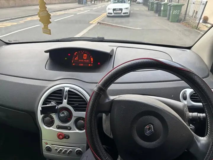 Renault Grand Modus 2010 photo 3