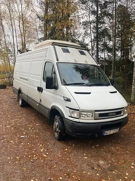 Iveco Daily 2005 photo 2