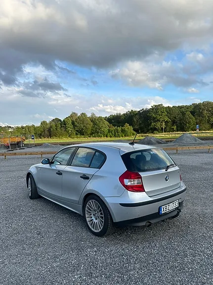 BMW 118I 2006 photo 2