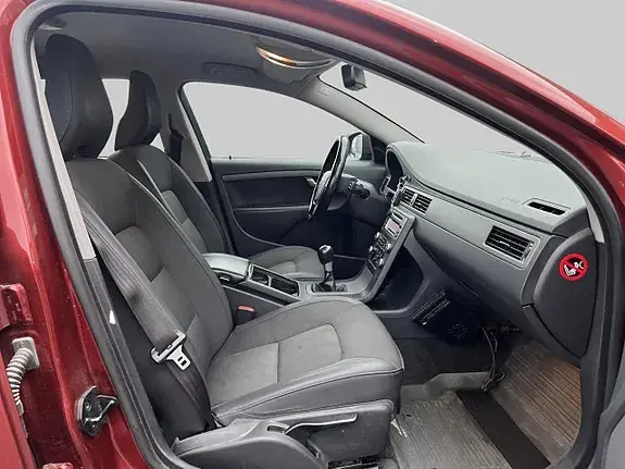 Volvo V70 2011 photo 4