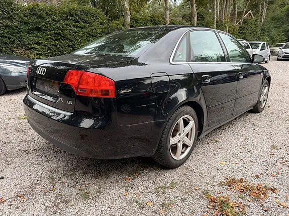 Audi A4 2005 photo 3