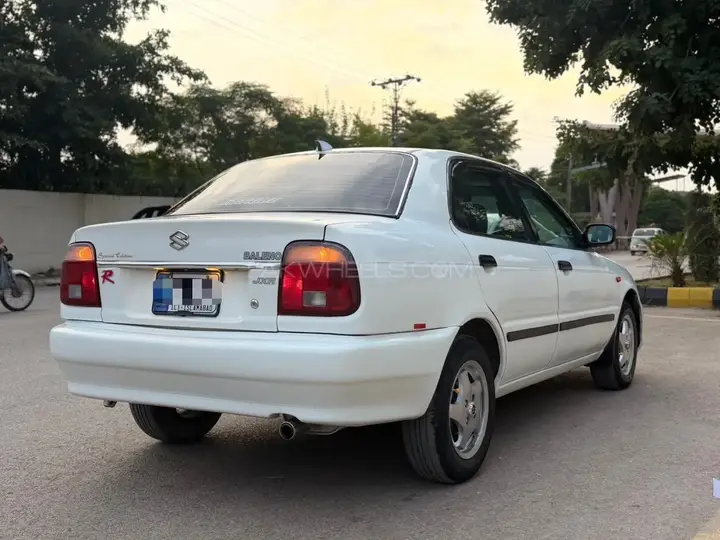 Suzuki Baleno