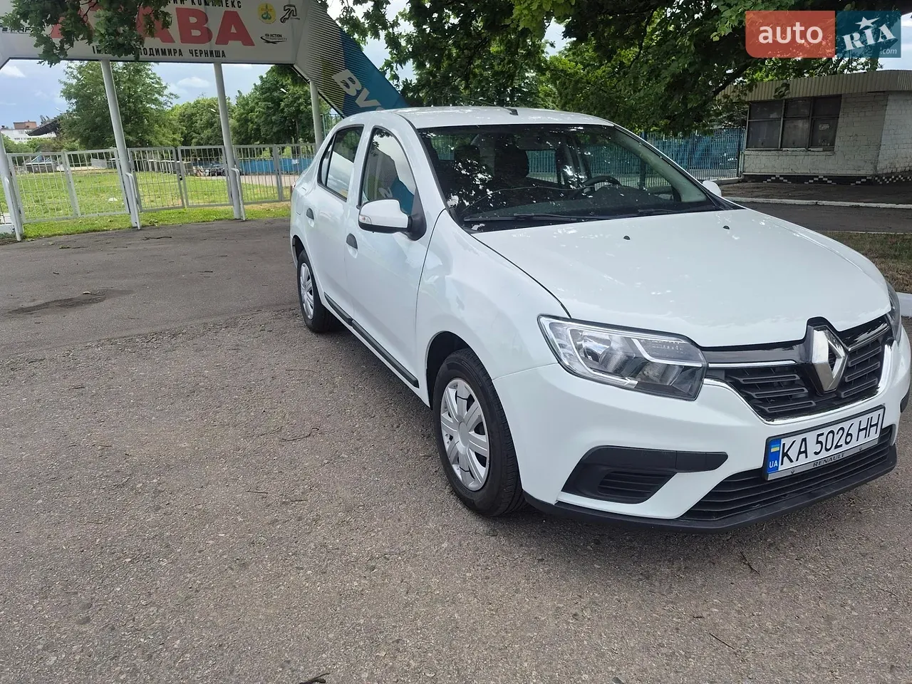 Renault Logan 2021 photo 2