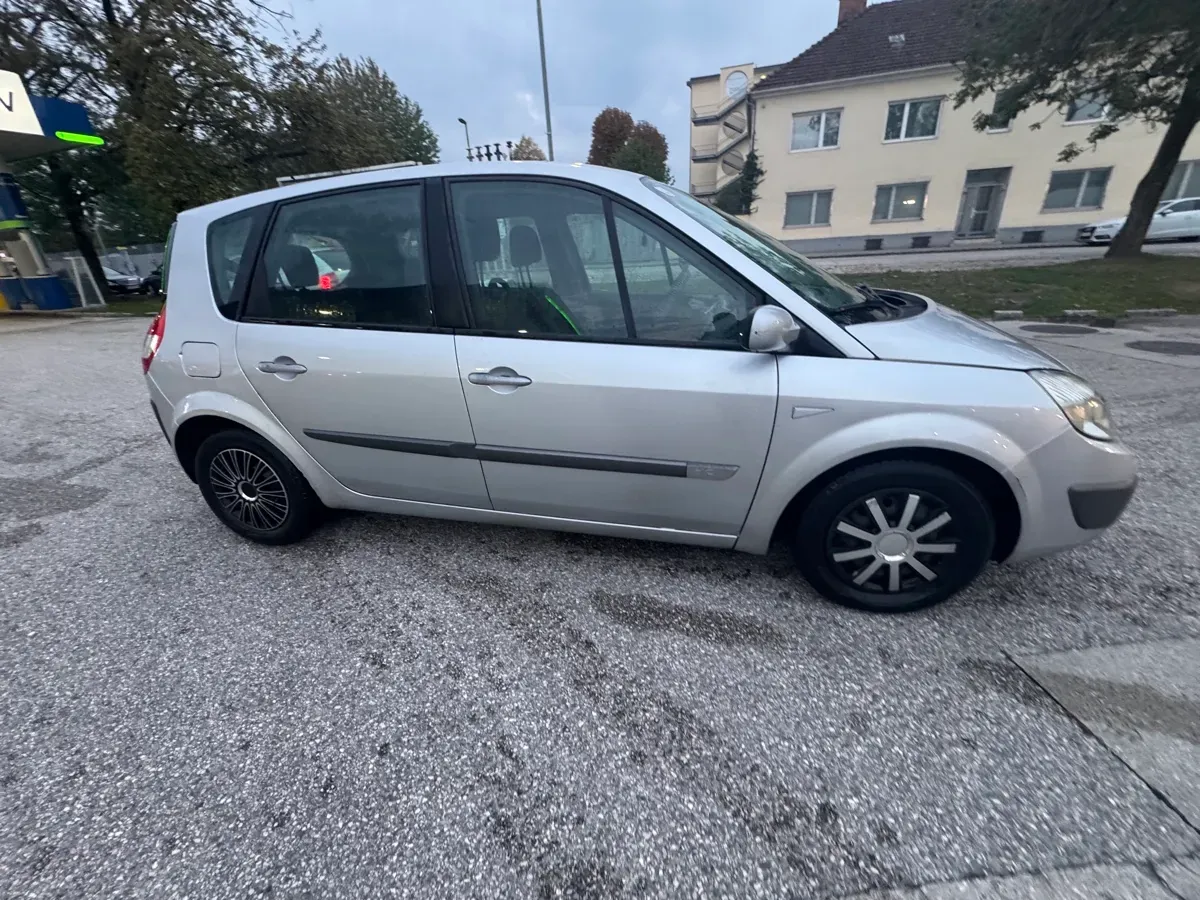 Renault Scenic 2006 photo 3