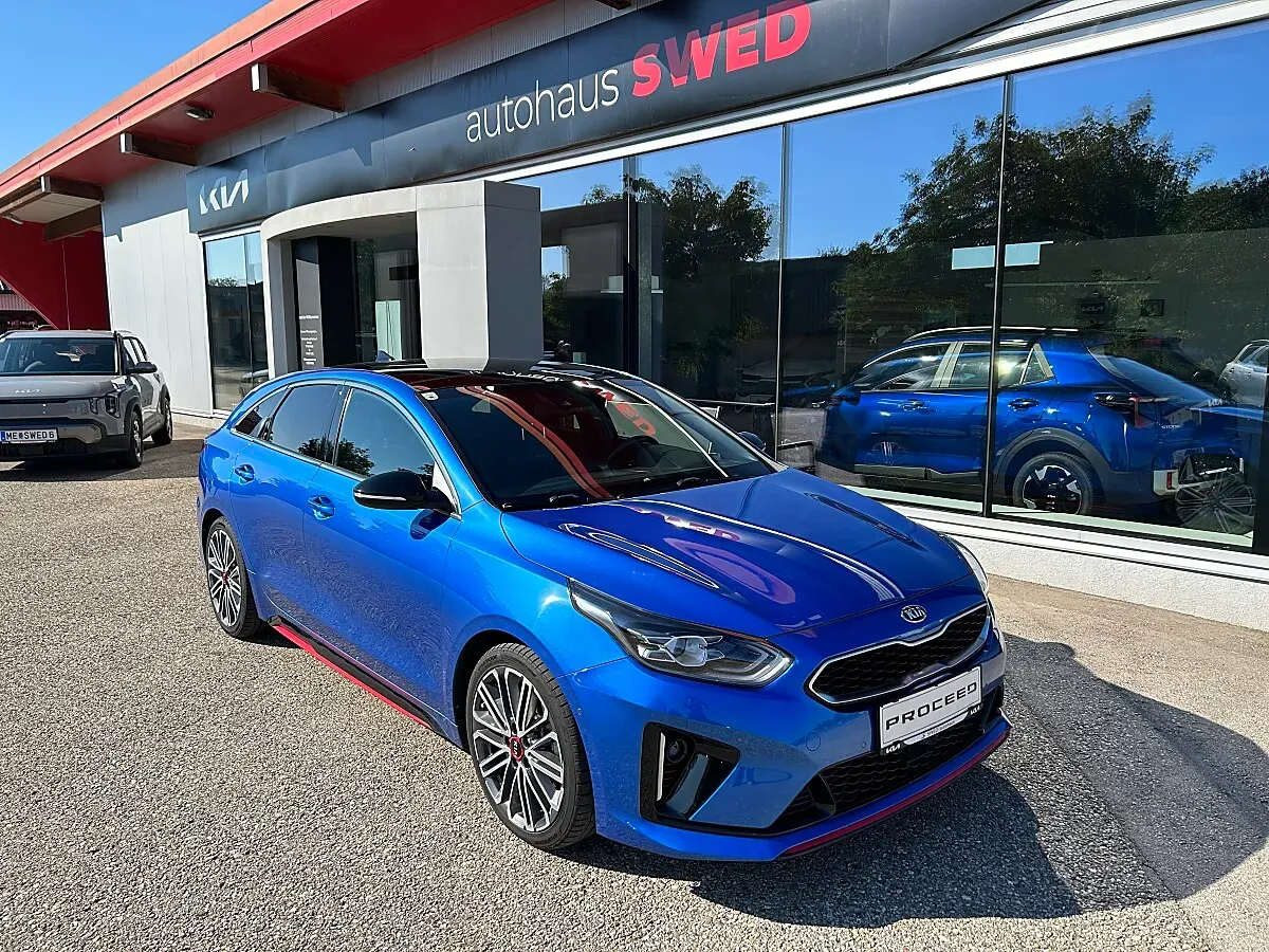 Kia Proceed