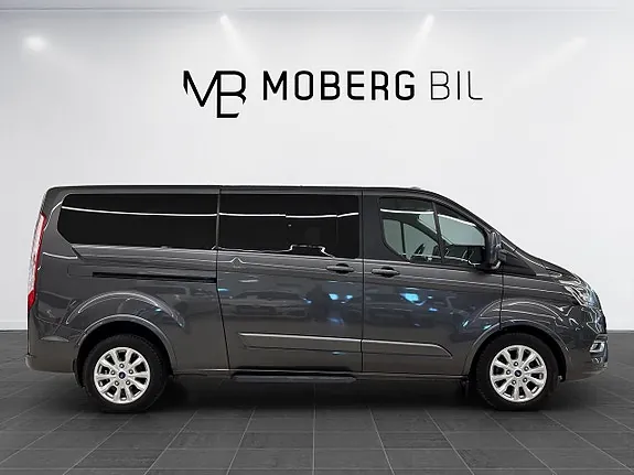 Ford Custom Tourneo 2023 photo 3