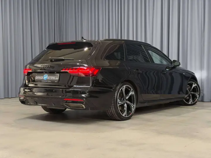 Audi A4 Avant 2024 photo 3