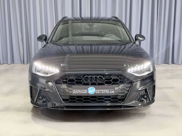 Audi A4 Avant 2024 photo 4