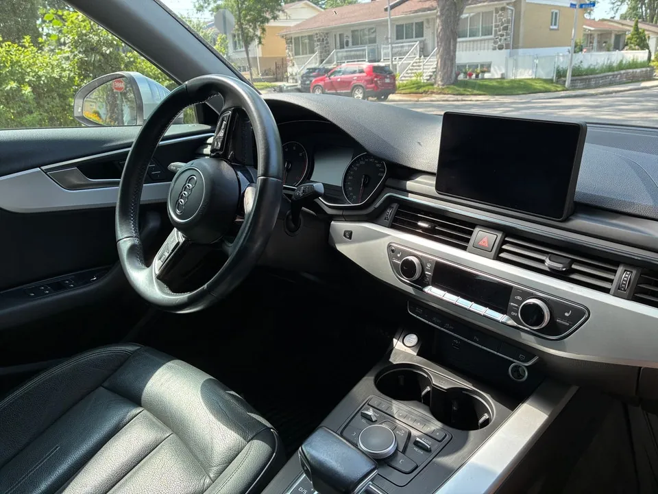 Audi A4 2018 photo 2