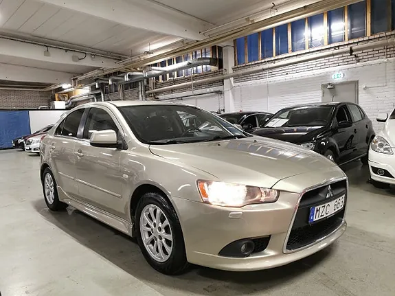 Mitsubishi Lancer 2011 photo 2