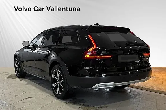 Volvo V90 Cross Country 2022 photo 4