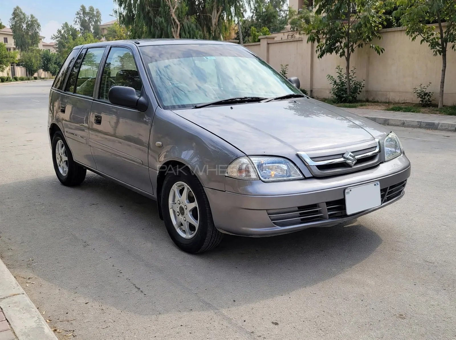 Suzuki Cultus