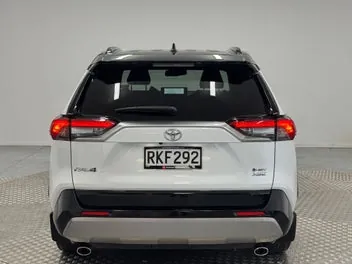 Toyota Rav4 2025 photo 5