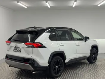Toyota Rav4 2025 photo 4