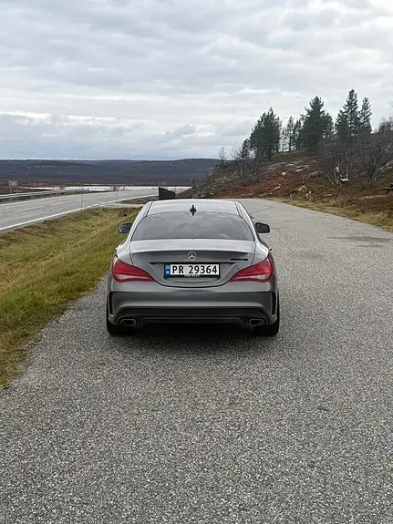 Mercedes-Benz Cla 180 2014 photo 2
