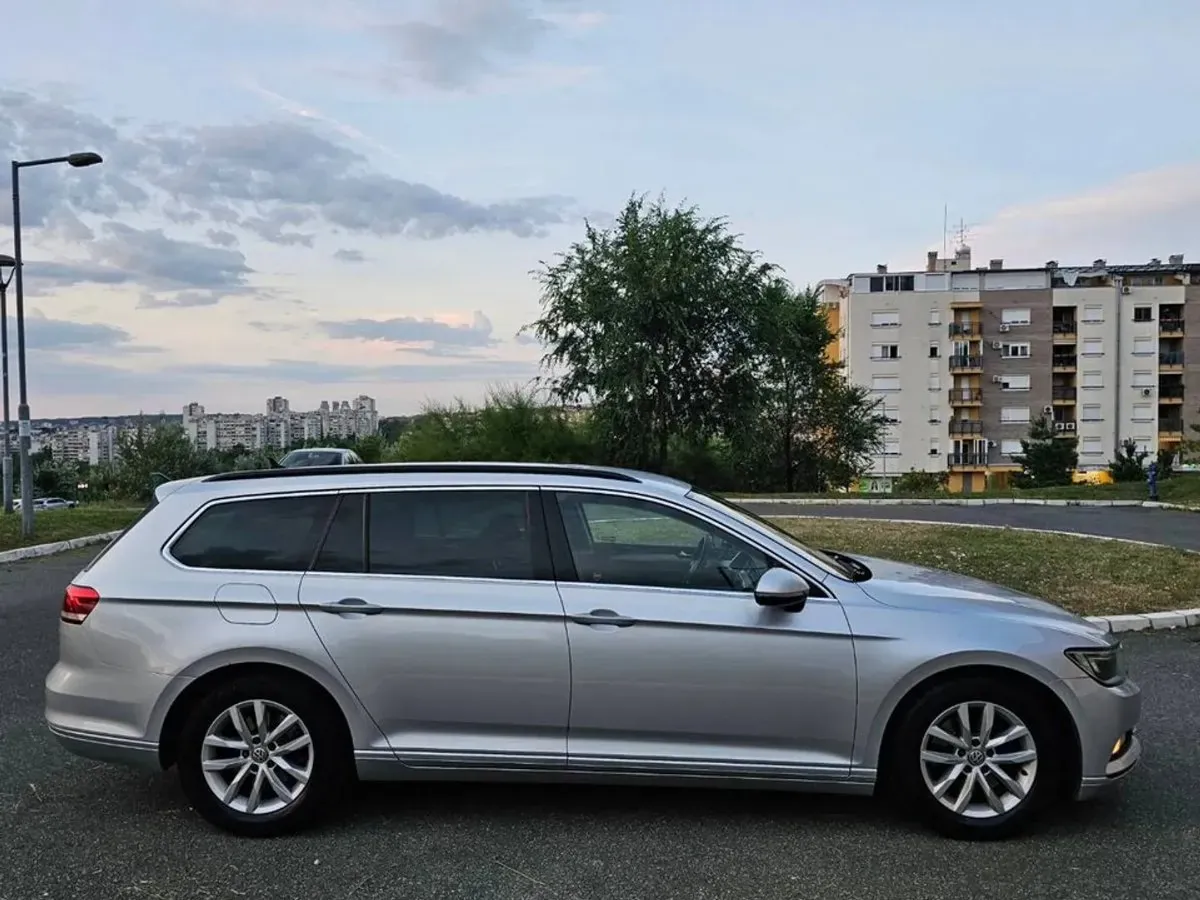 Volkswagen Passat 2016 photo 2