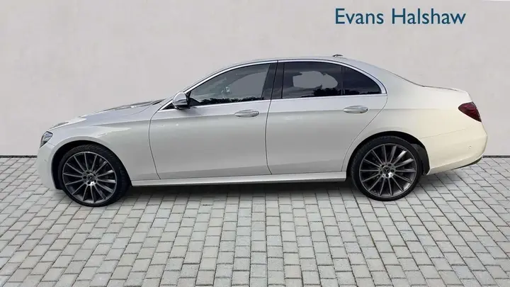Mercedes-Benz E-Class 2019 photo 5