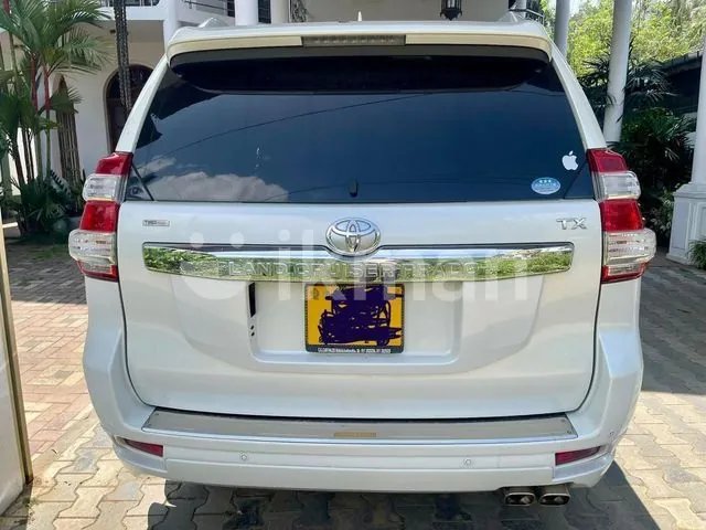 Toyota Land Cruiser Prado 2015 photo 3