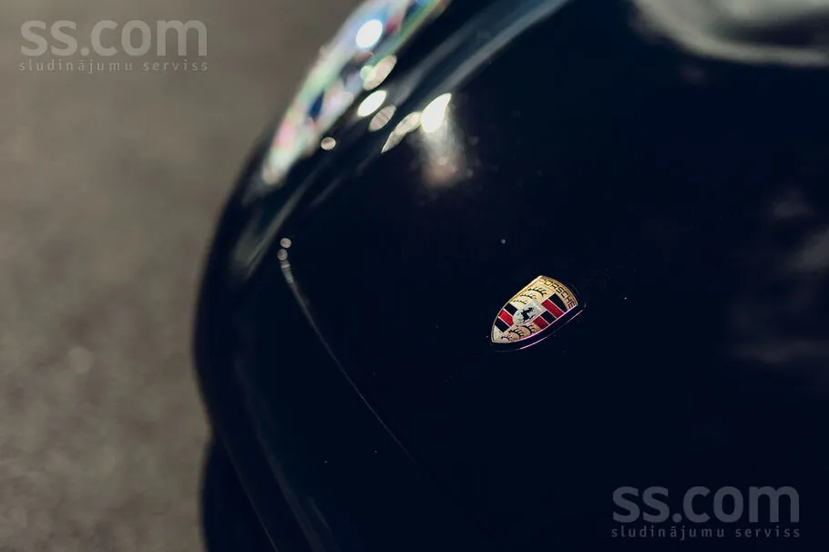 Porsche Cayenne 2011 photo 3