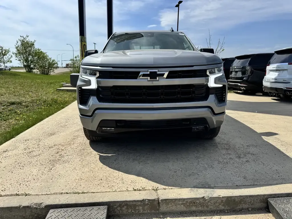 Chevrolet Silverado 1500 2026 photo 2