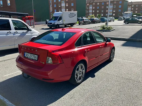 Volvo S40 2011 photo 3