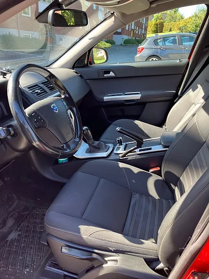 Volvo S40 2011 photo 5