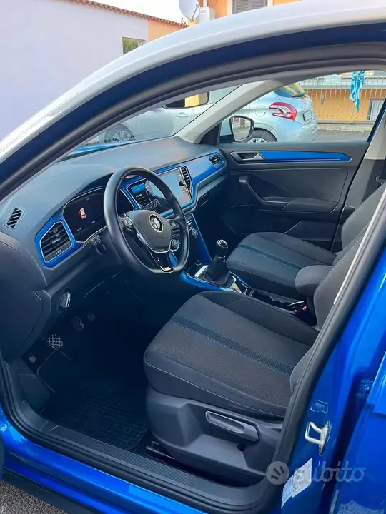 Volkswagen T-Roc 2018 photo 4