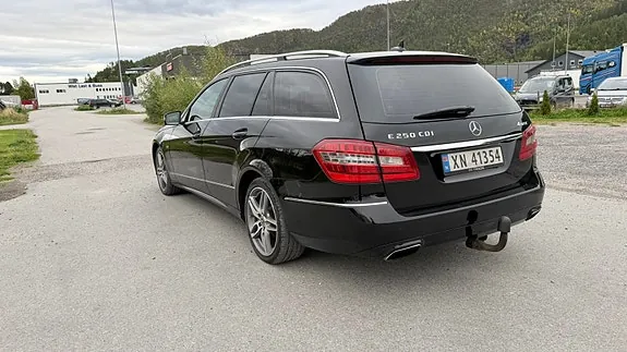 Mercedes-Benz E250 D 2011 photo 5