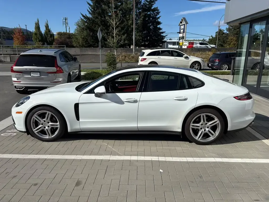 Porsche Panamera 2018 photo 4