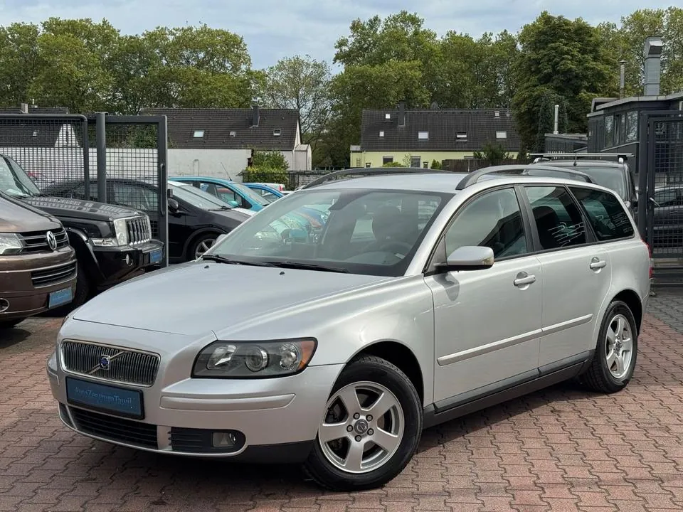 Volvo V50