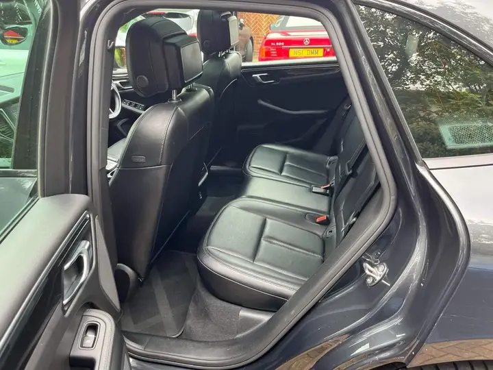 Porsche Macan 2017 photo 5