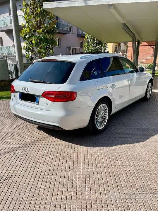 Audi A4 2015 photo 3