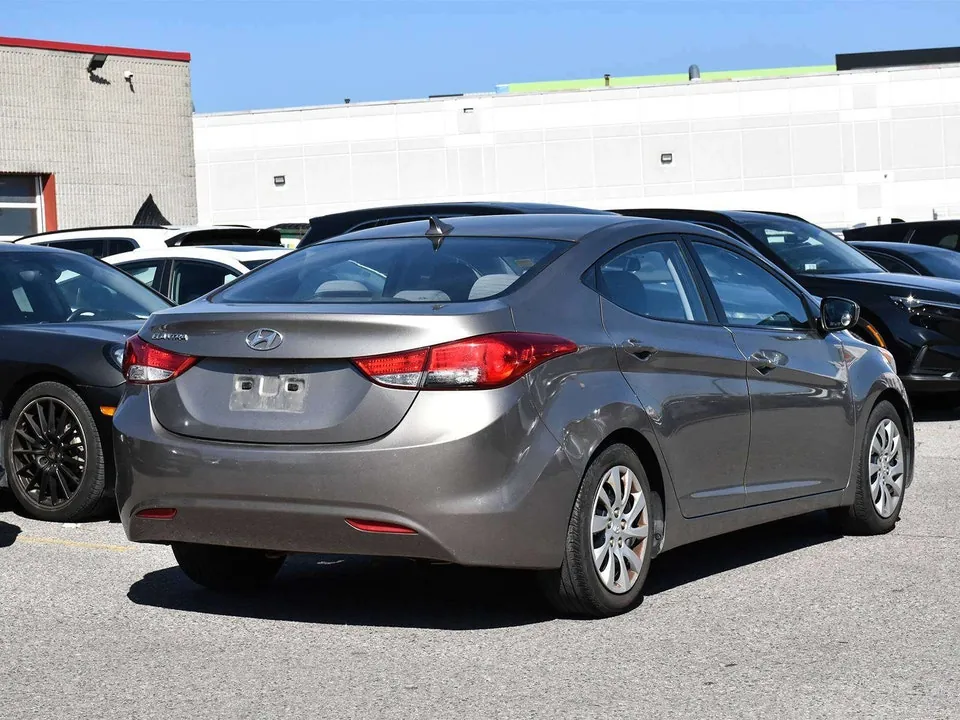 Hyundai Elantra 2013 photo 4