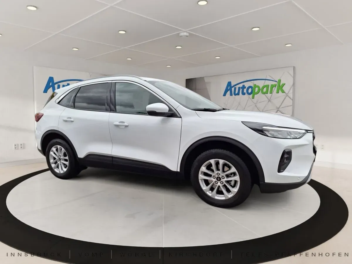 Ford Kuga 2024 photo 3