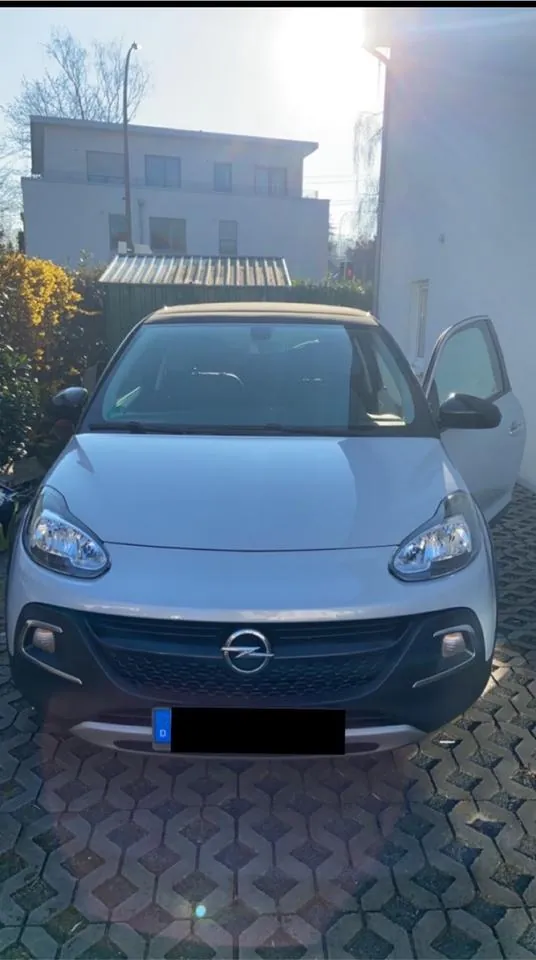 Opel Adam