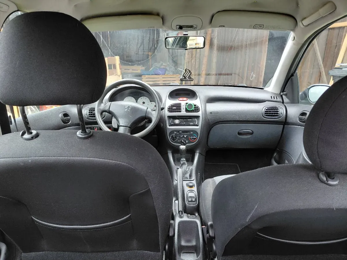 Peugeot 206 2005 photo 3