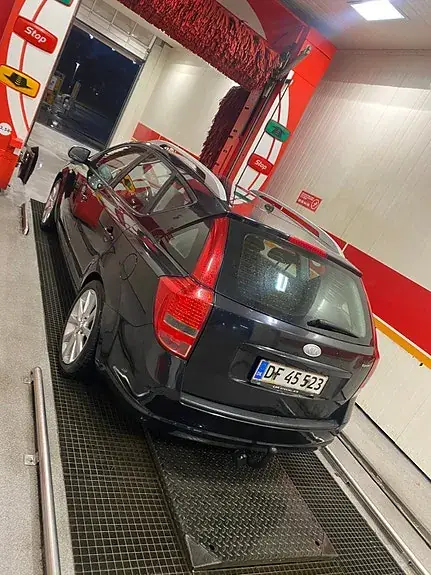 Kia Ceed 2011 photo 3