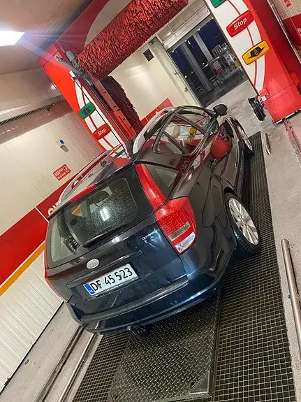 Kia Ceed 2011 photo 2