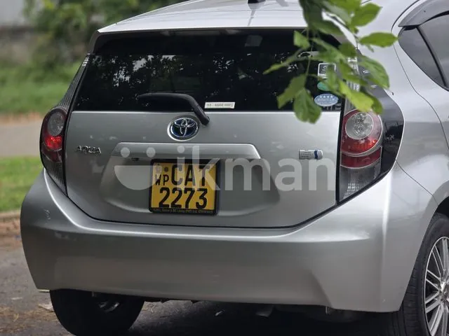 Toyota Aqua 2017 photo 4