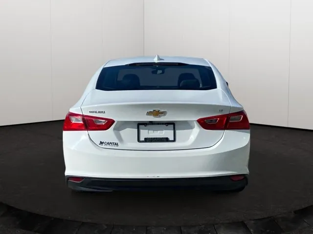 Chevrolet Malibu 2023 photo 5