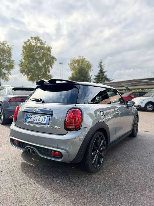 Mini Cooper S 2018 photo 4