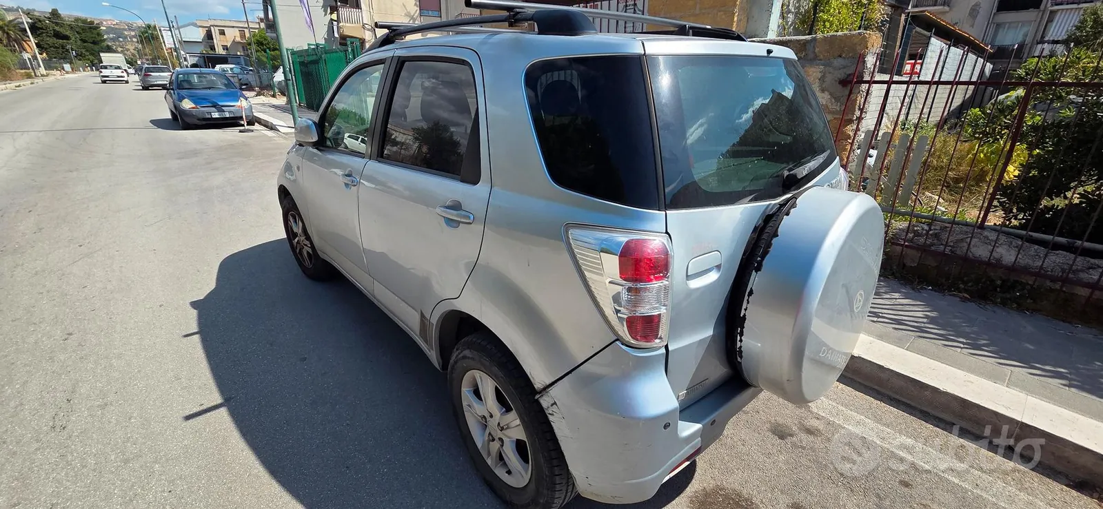 Daihatsu Terios 2011 photo 3
