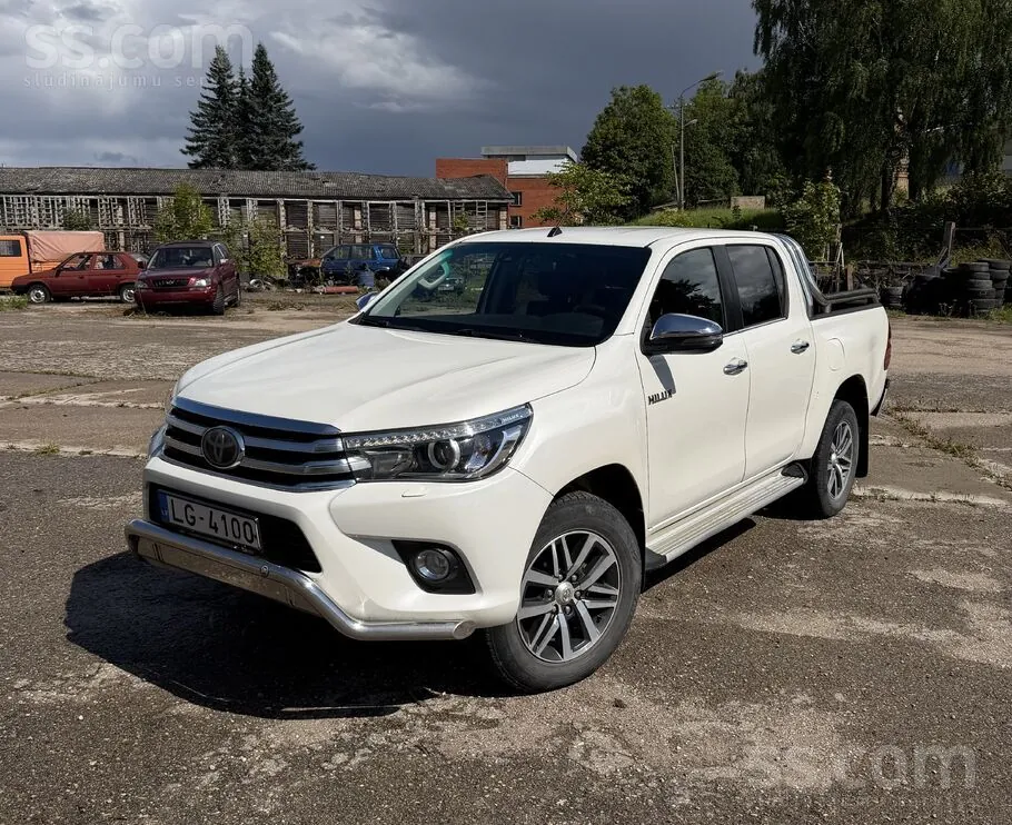 Toyota Hilux 2018 photo 2