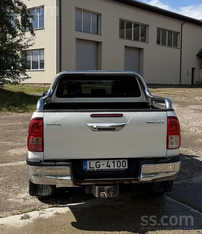Toyota Hilux 2018 photo 5