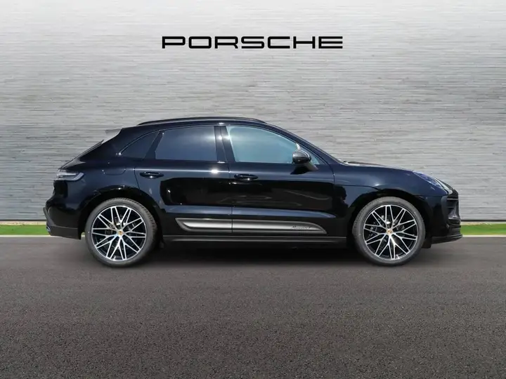 Porsche Macan 2026 photo 2