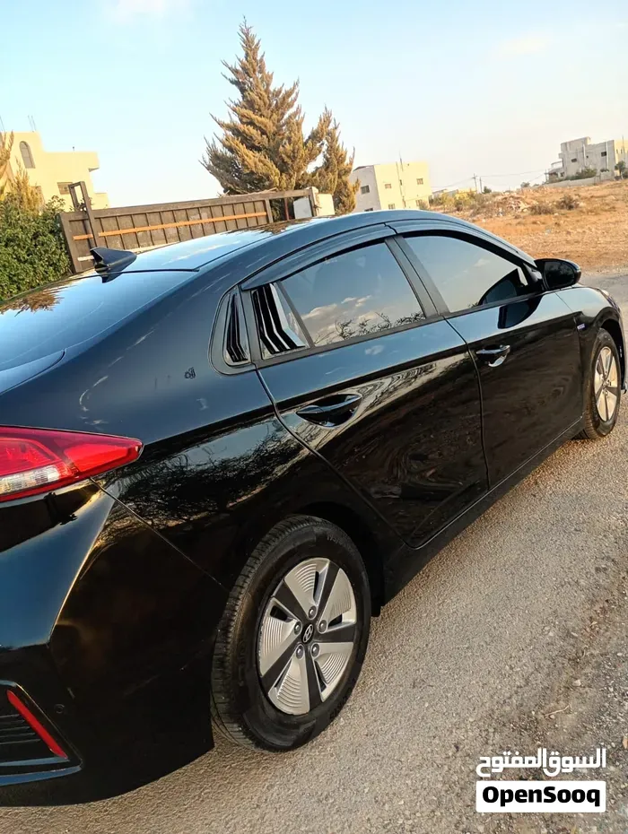 Hyundai Ioniq 2017 photo 3