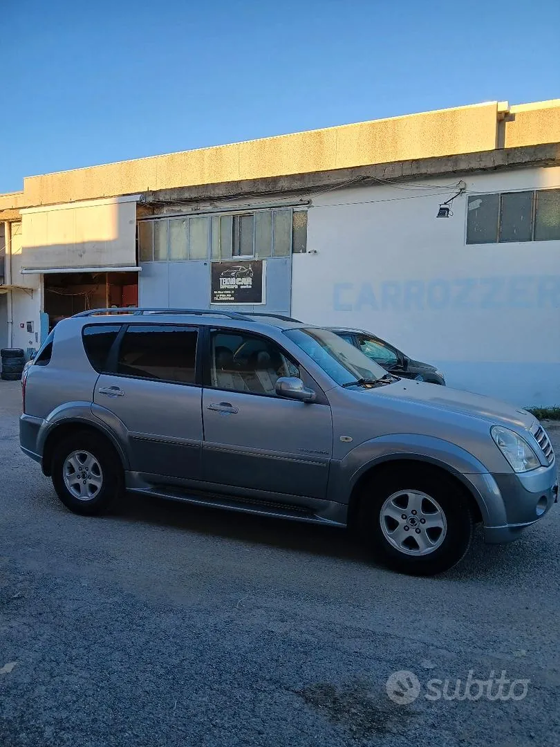KG Mobility Rexton 2010 photo 3